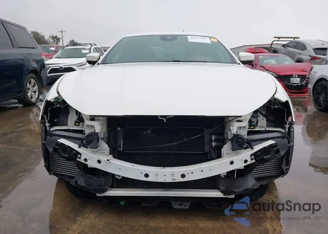 2021 Maserati Ghibli S Granlusso z USA, uszkodzony, nr VIN ZAM57YSL1M1362065